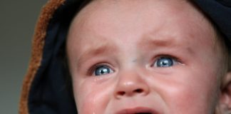 pharyngite chez bébé et lenfant causes traitement symtomes