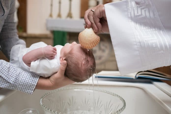 Tout-savoir-sur-le-livret-de-baptême