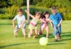 9 idées de jeux de ballon à faire avec les enfants