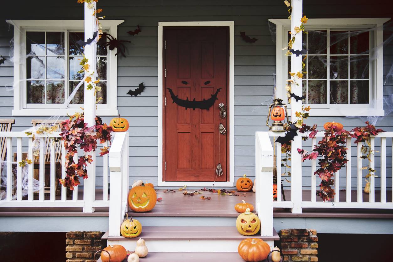 maison décorée pour halloween