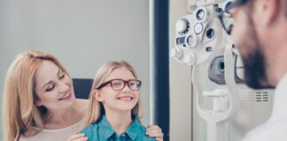 Examen visuel chez l'opticien : est-ce suffisant ?