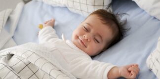 oreillers couverures bébé enfant à partir de quel âge
